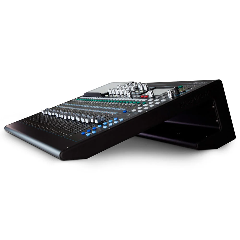 Allen & Heath AH-QU-24C 30 In / 24 Out Digital Mixer - Image 5