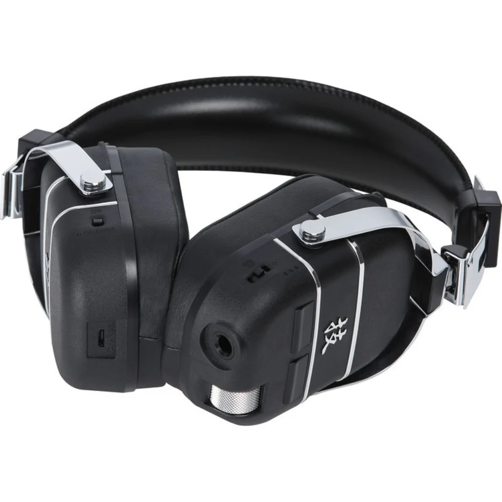 BOSS Waza-Air Wireless Personal Guitar Amplification System - Image 4